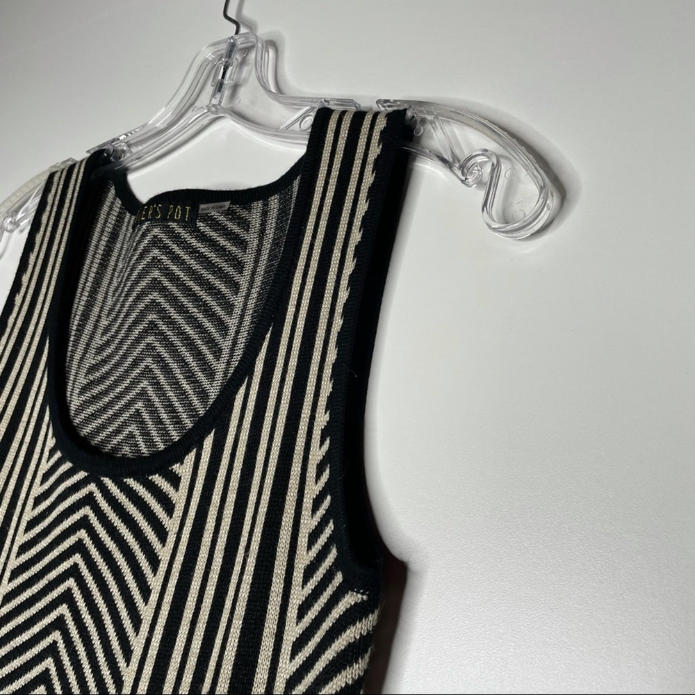 Potters Pot Sleeveless Geometric Knit Mini Sweater Dress Black Cream Burgundy S - Picture 8 of 11